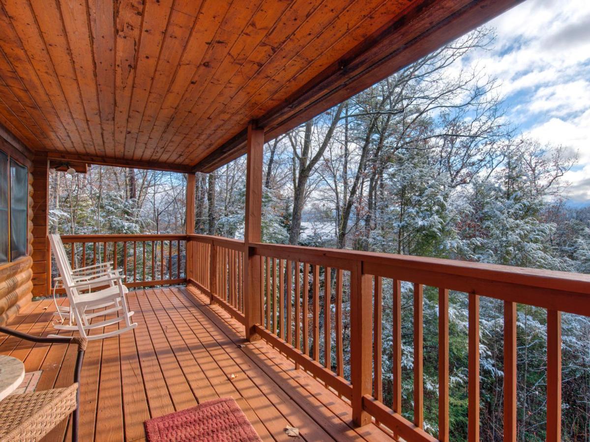 Dew South, 2 Bedrooms, Sleeps 8, Views, Arcade, Hot Tub, Pet Friendly Gatlinburg Exterior foto