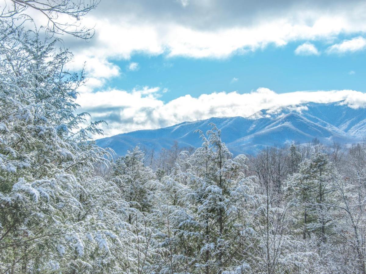 Dew South, 2 Bedrooms, Sleeps 8, Views, Arcade, Hot Tub, Pet Friendly Gatlinburg Exterior foto