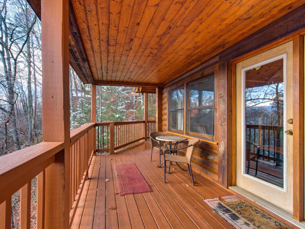 Dew South, 2 Bedrooms, Sleeps 8, Views, Arcade, Hot Tub, Pet Friendly Gatlinburg Exterior foto