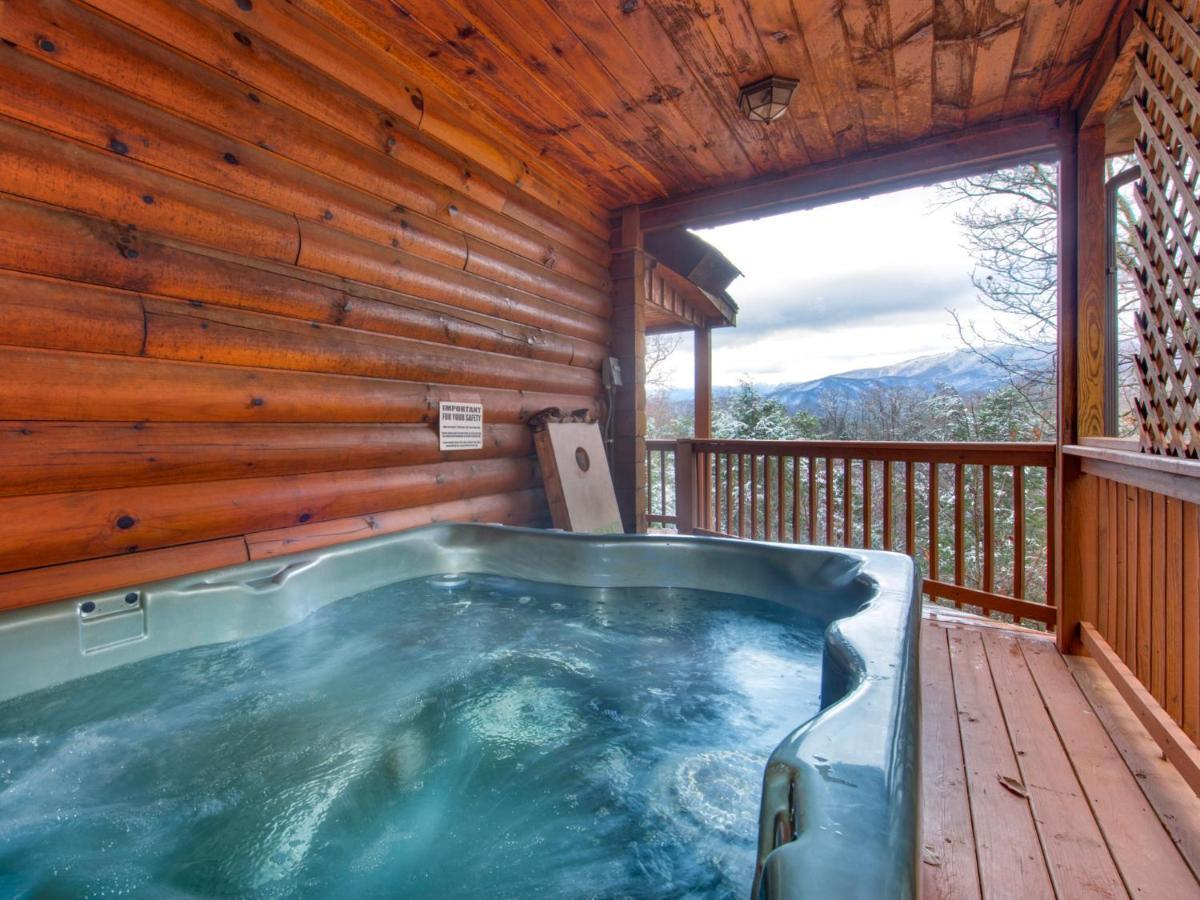 Dew South, 2 Bedrooms, Sleeps 8, Views, Arcade, Hot Tub, Pet Friendly Gatlinburg Exterior foto