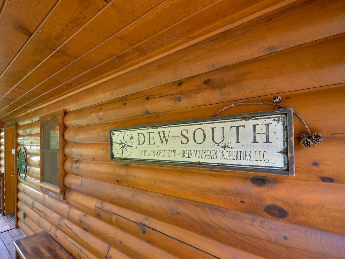 Dew South, 2 Bedrooms, Sleeps 8, Views, Arcade, Hot Tub, Pet Friendly Gatlinburg Exterior foto
